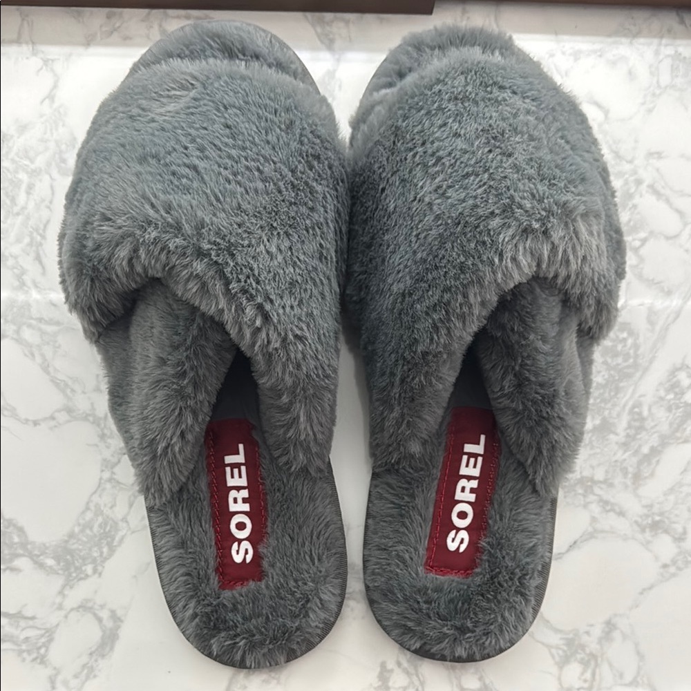 Sorel Women's Gray Fuzzy Slippers